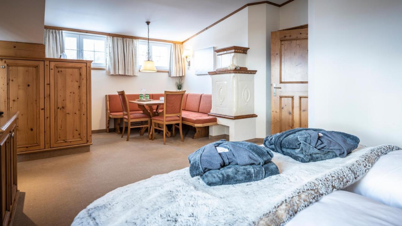 Anthony'S Alpin Hotel Garni Lech am Arlberg Bagian luar foto