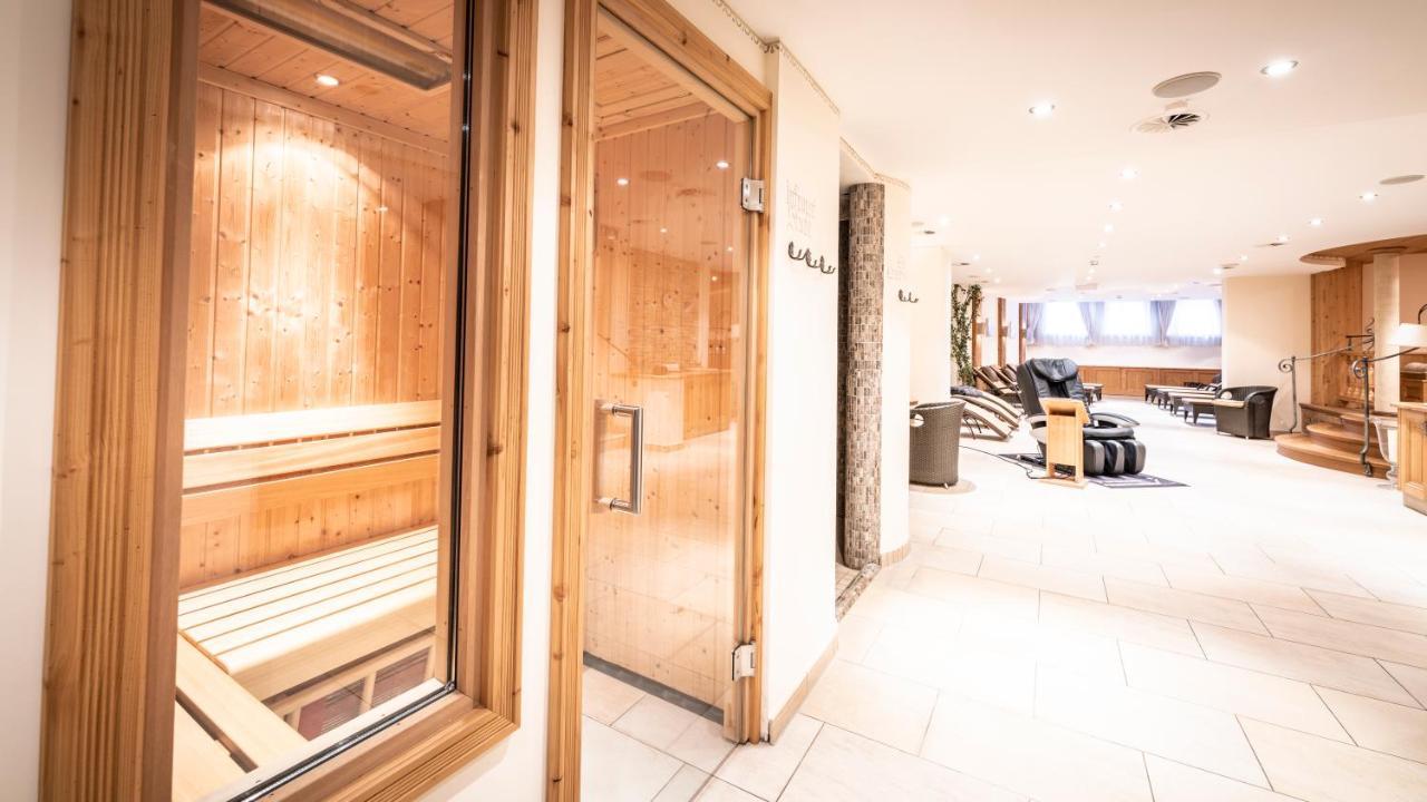 Anthony'S Alpin Hotel Garni Lech am Arlberg Bagian luar foto