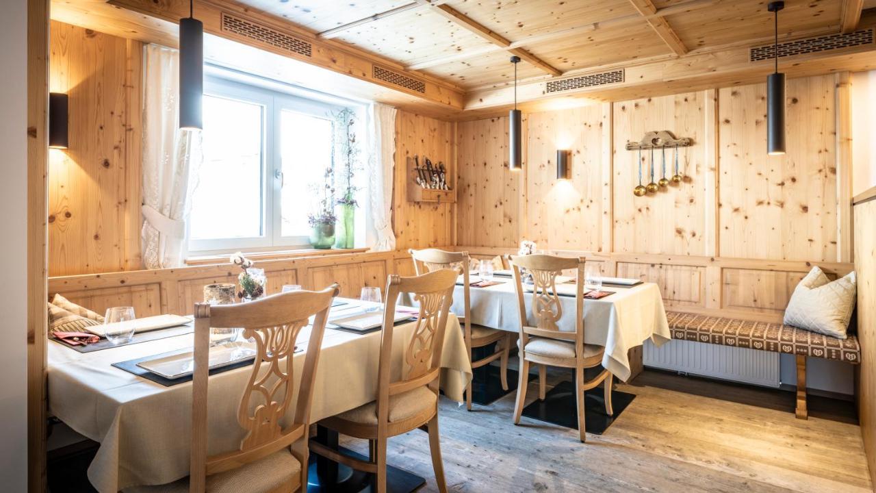 Anthony'S Alpin Hotel Garni Lech am Arlberg Bagian luar foto