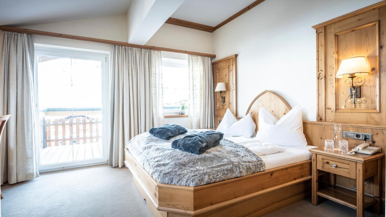 Anthony'S Alpin Hotel Garni Lech am Arlberg Bagian luar foto