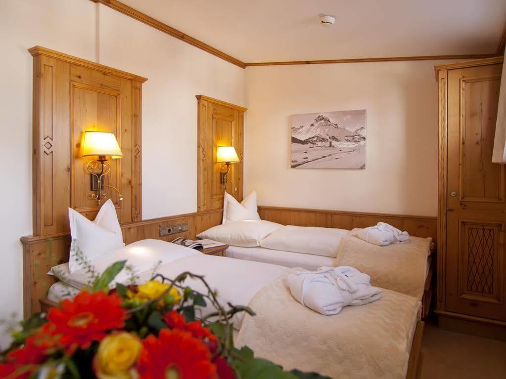 Anthony'S Alpin Hotel Garni Lech am Arlberg Bagian luar foto